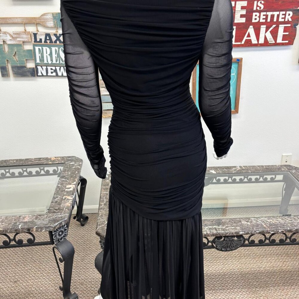 Women’s black evening dress, size M - Picture 3 of 6